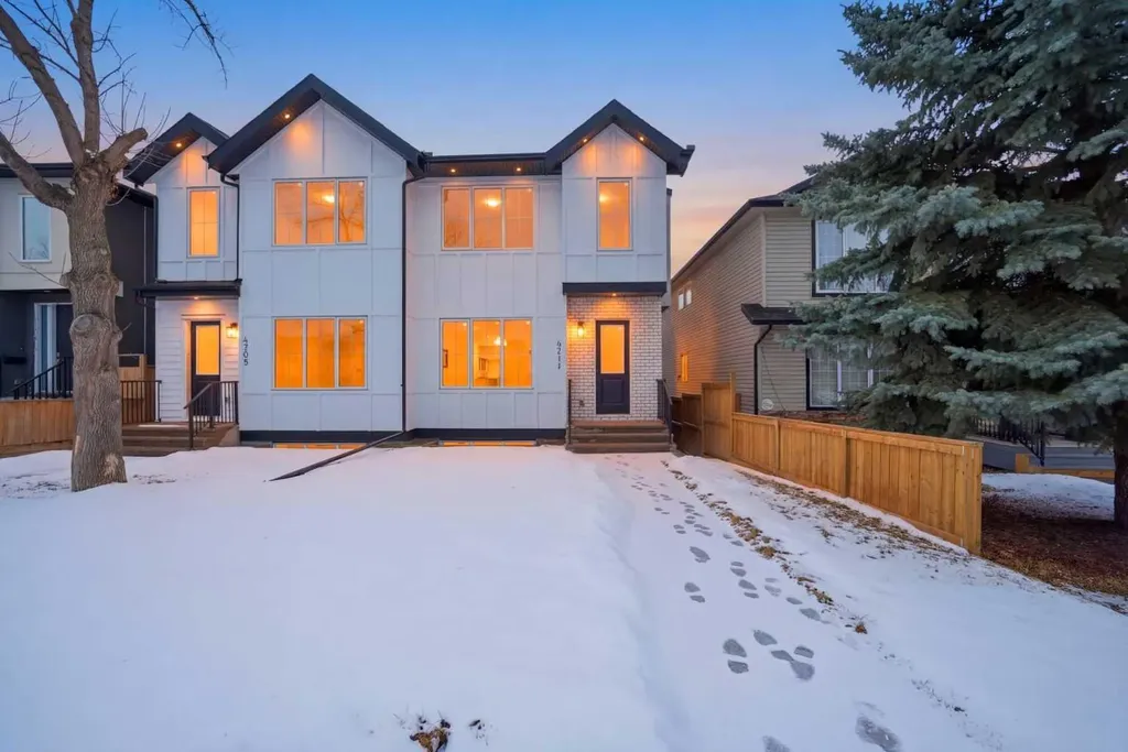 4711 19 Avenue NW Calgary AB T3B0S5