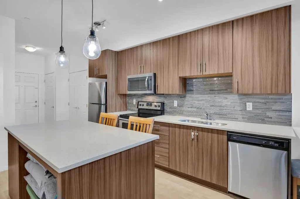 215 Legacy Boulevard SE Calgary AB T2X 3Z6