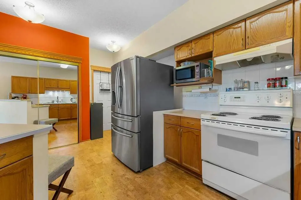 200 Lincoln Way SW Calgary AB T3E 7G7