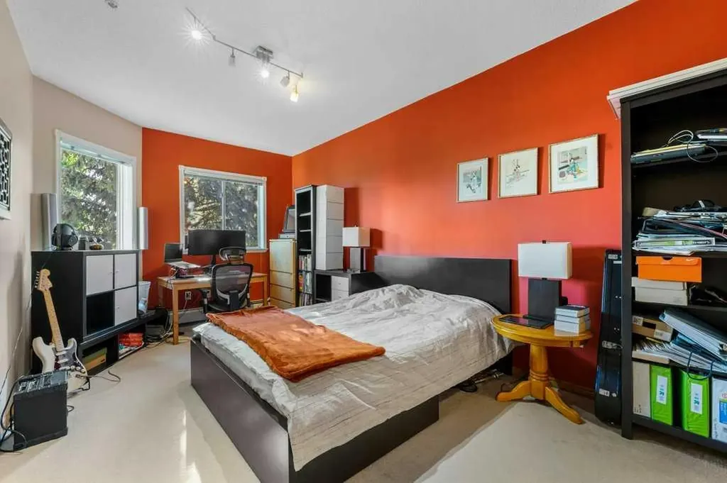 200 Lincoln Way SW Calgary AB T3E 7G7