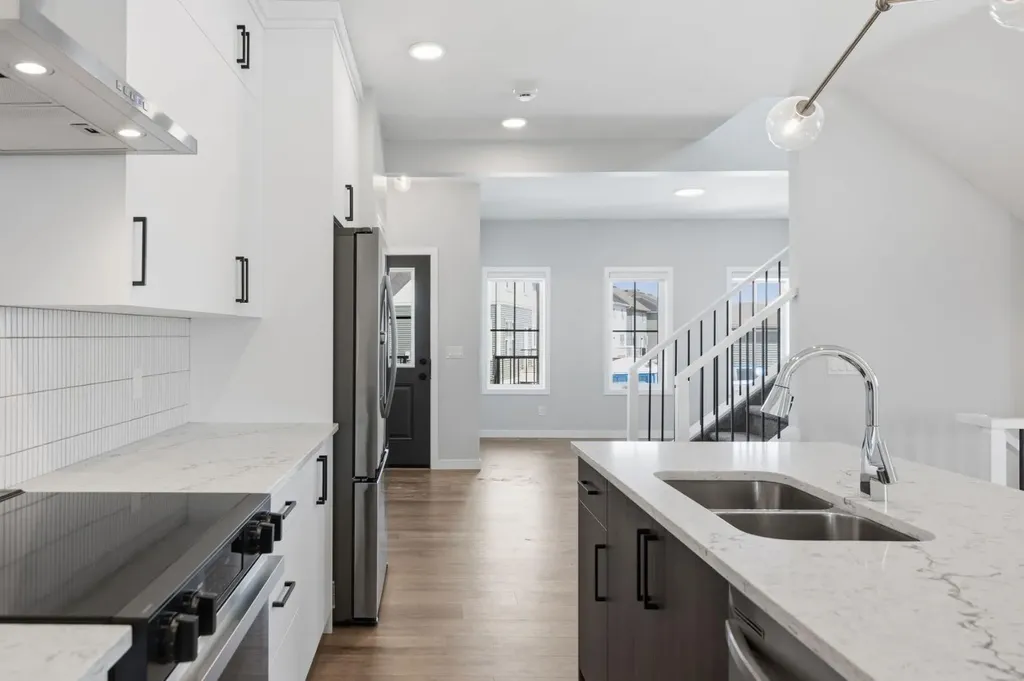 151 Ellen Road Crossfield AB T0M 0S0