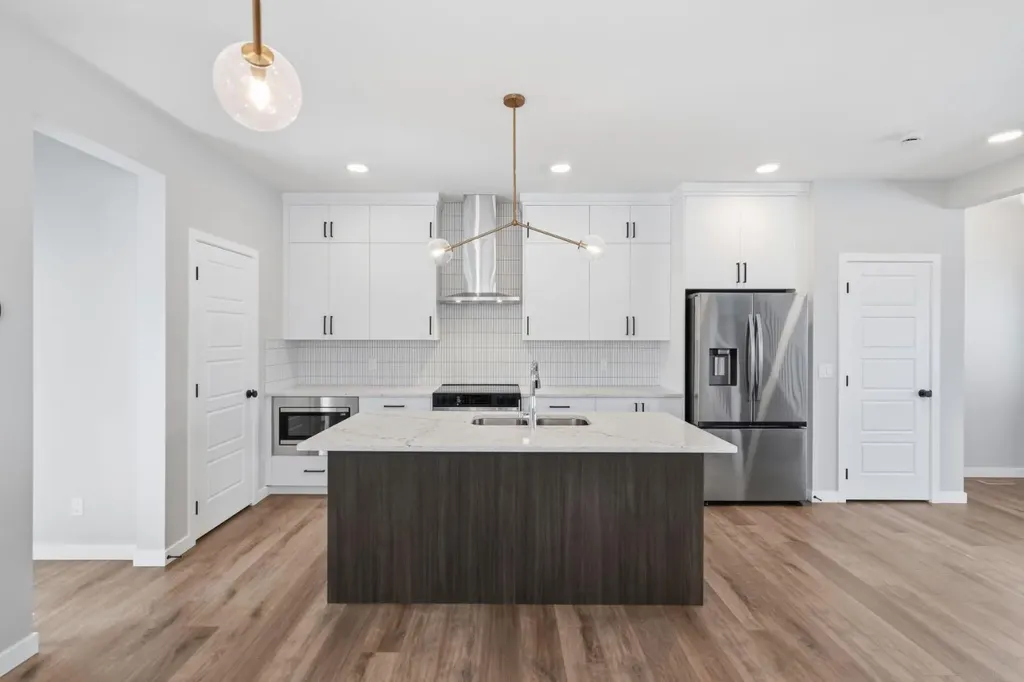 151 Ellen Road Crossfield AB T0M 0S0