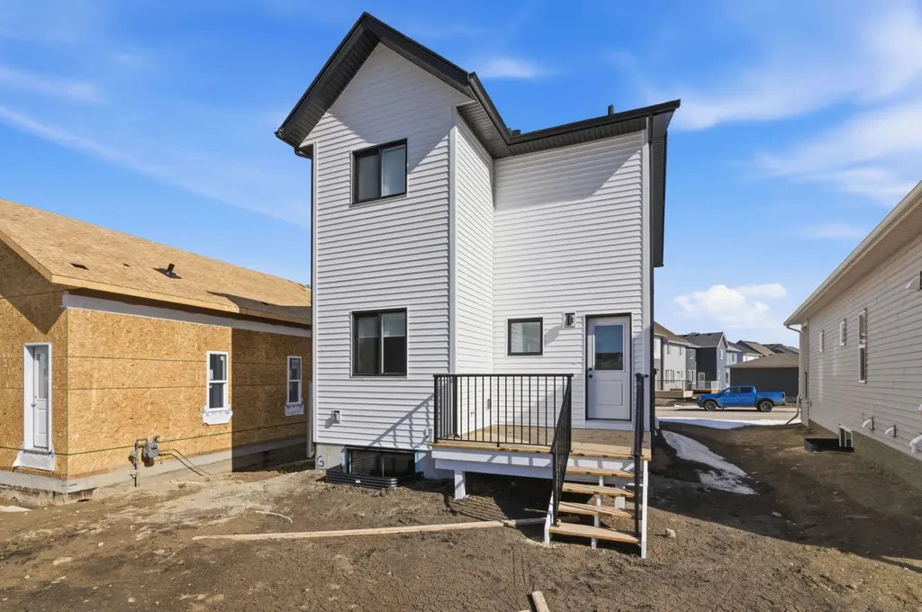 151 Ellen Road Crossfield AB T0M 0S0
