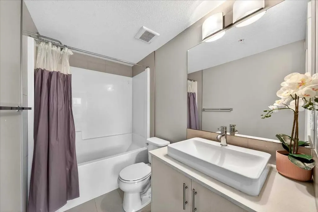 302 Skyview Ranch Drive NE Calgary AB T3N0P5