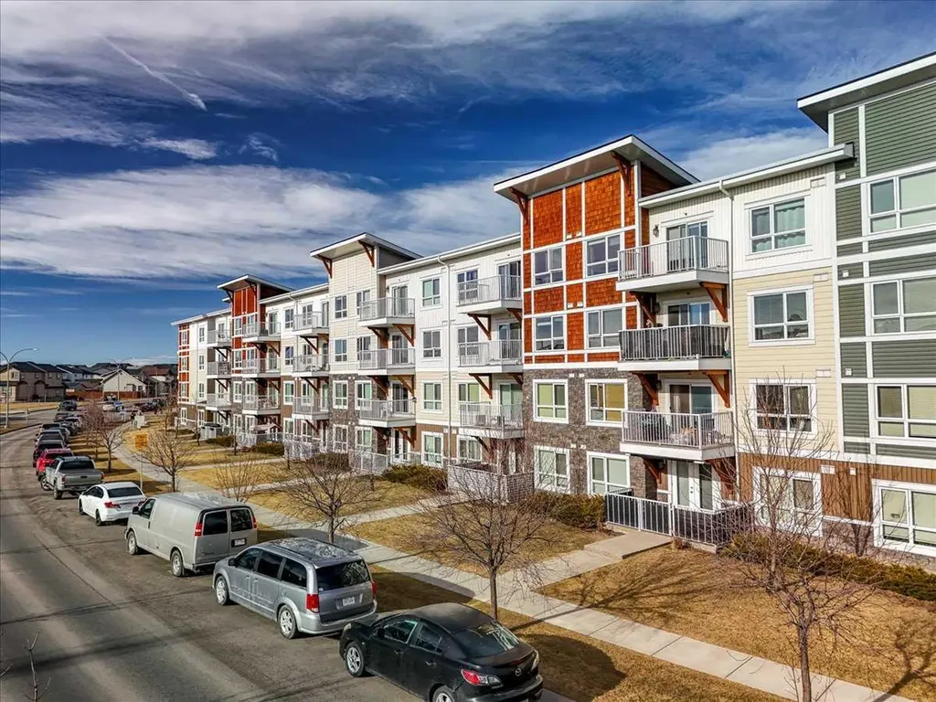 302 Skyview Ranch Drive NE Calgary AB T3N0P5