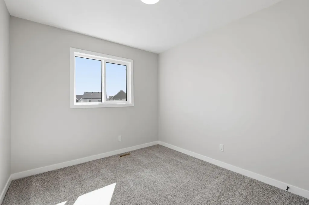 Ellen Park Way Crossfield AB T0M 0S0