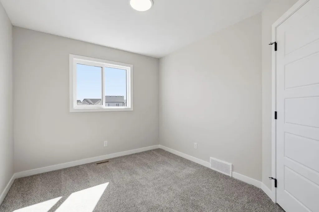 Ellen Park Way Crossfield AB T0M 0S0
