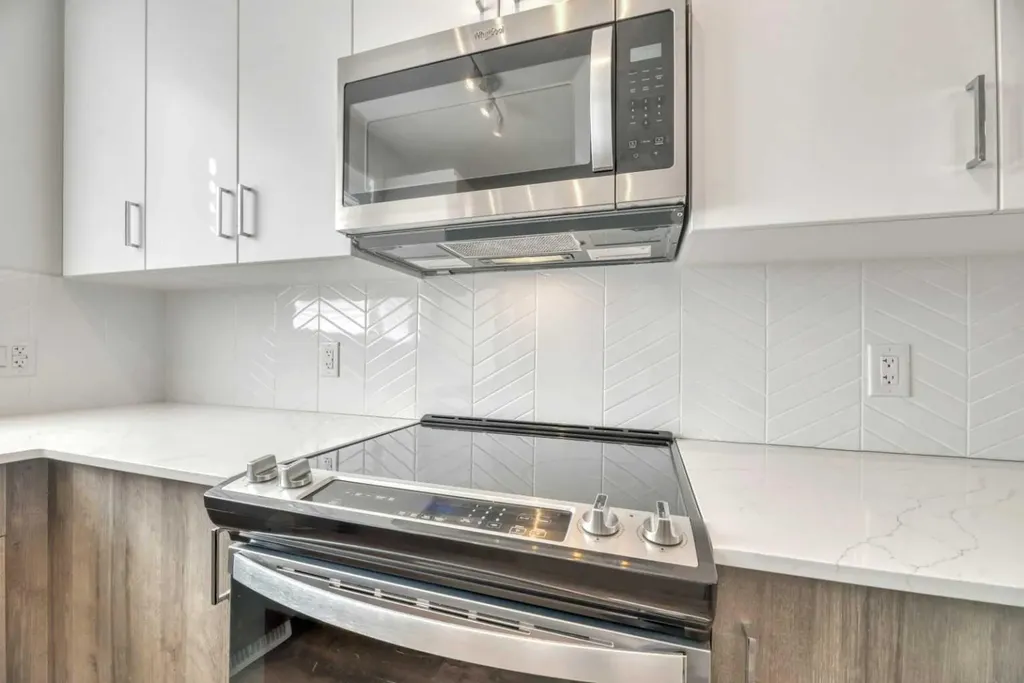 301 Redstone Boulevard NE Calgary AB T3N 1V6