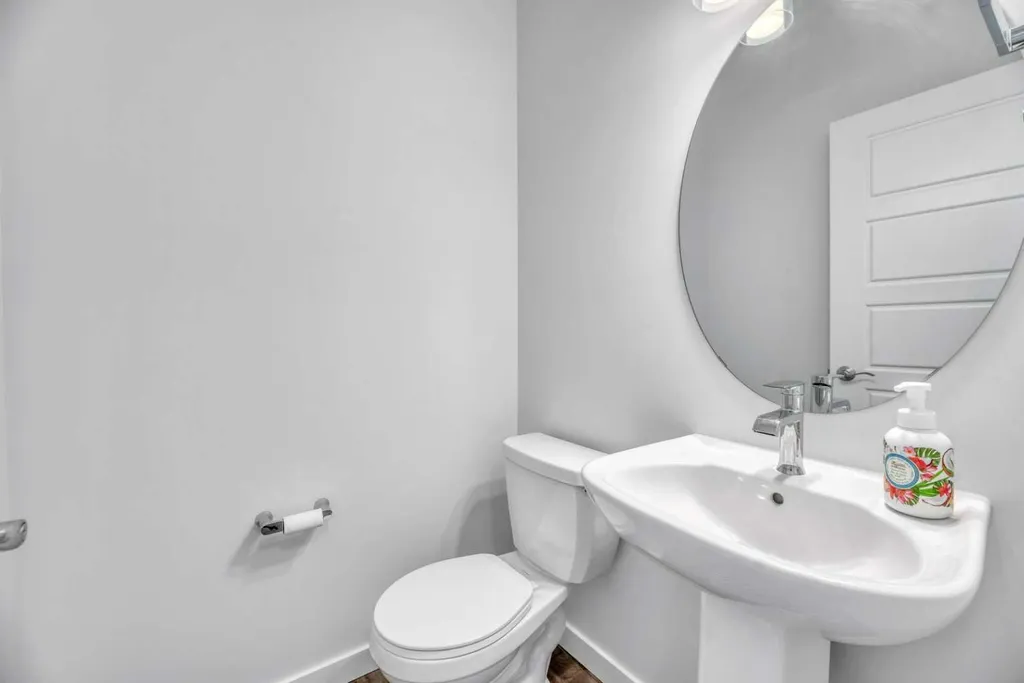 301 Redstone Boulevard NE Calgary AB T3N 1V6