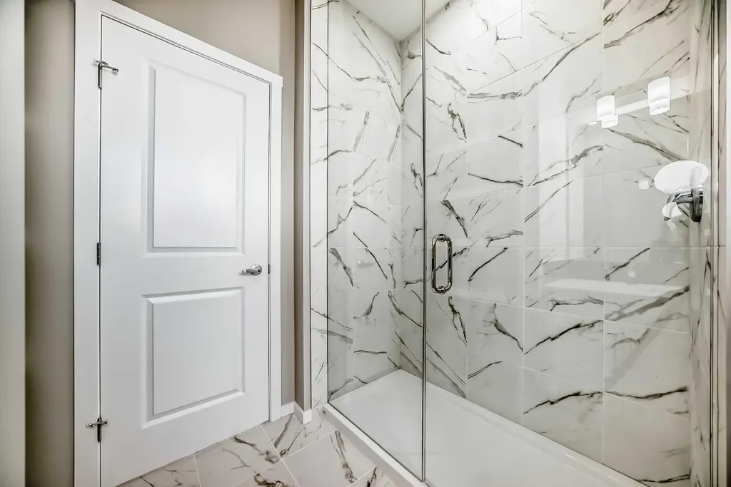 72 Carringwood Rise NW Calgary AB T3P 0R8