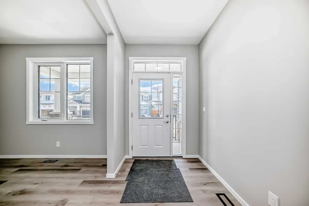 72 Carringwood Rise NW Calgary AB T3P 0R8
