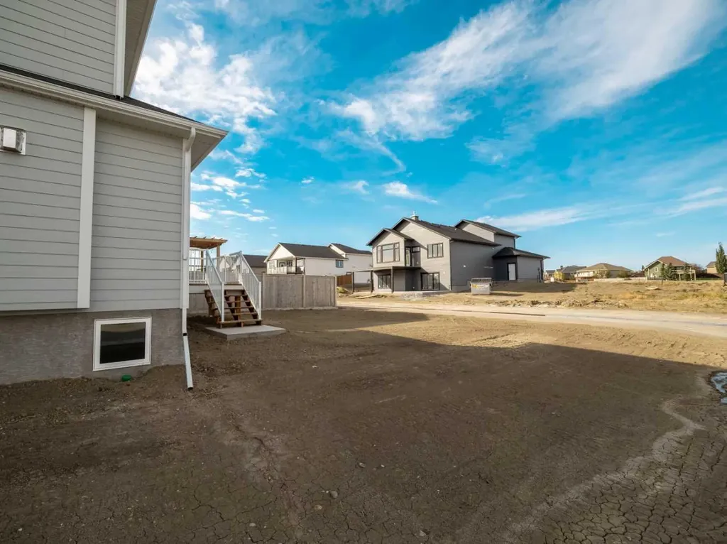 3028 21 Street Coaldale AB T1M0E9