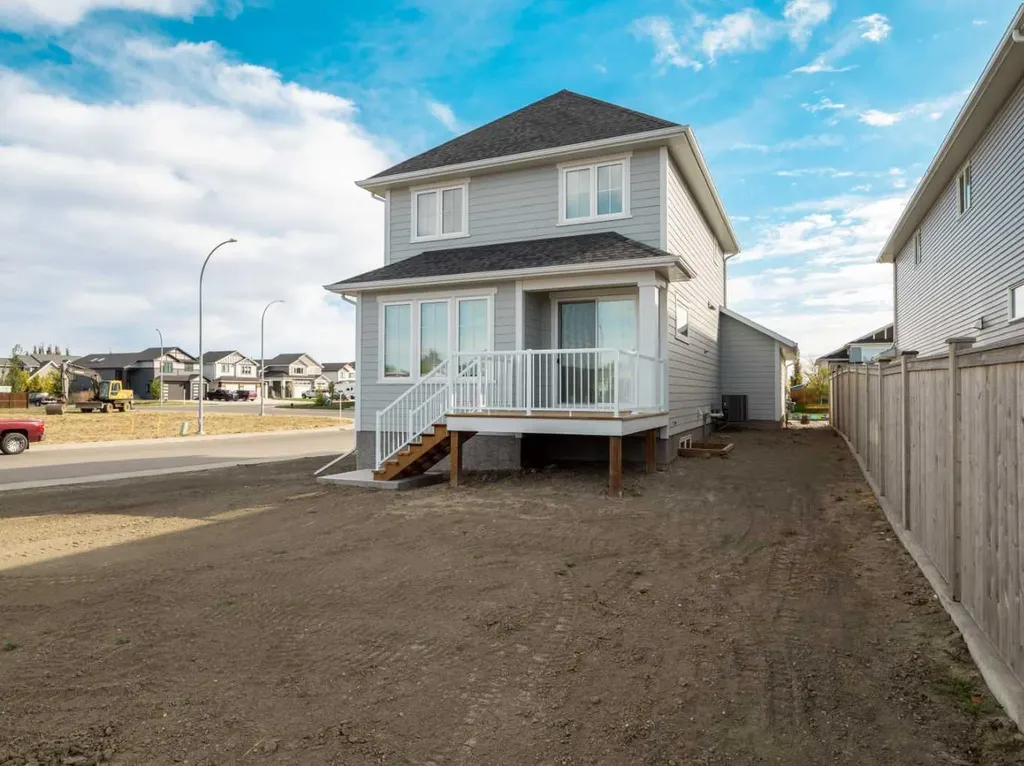 3028 21 Street Coaldale AB T1M0E9