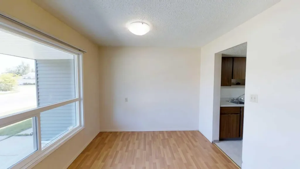 9501 72 Avenue Grande Prairie AB T8V 6A1