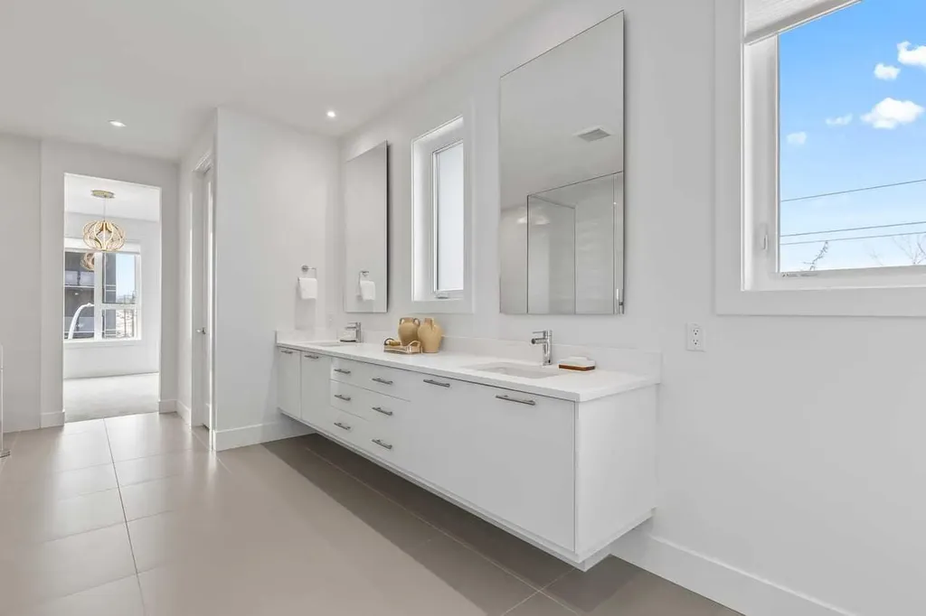 1400 26a Street SW Calgary AB T3C 1K8