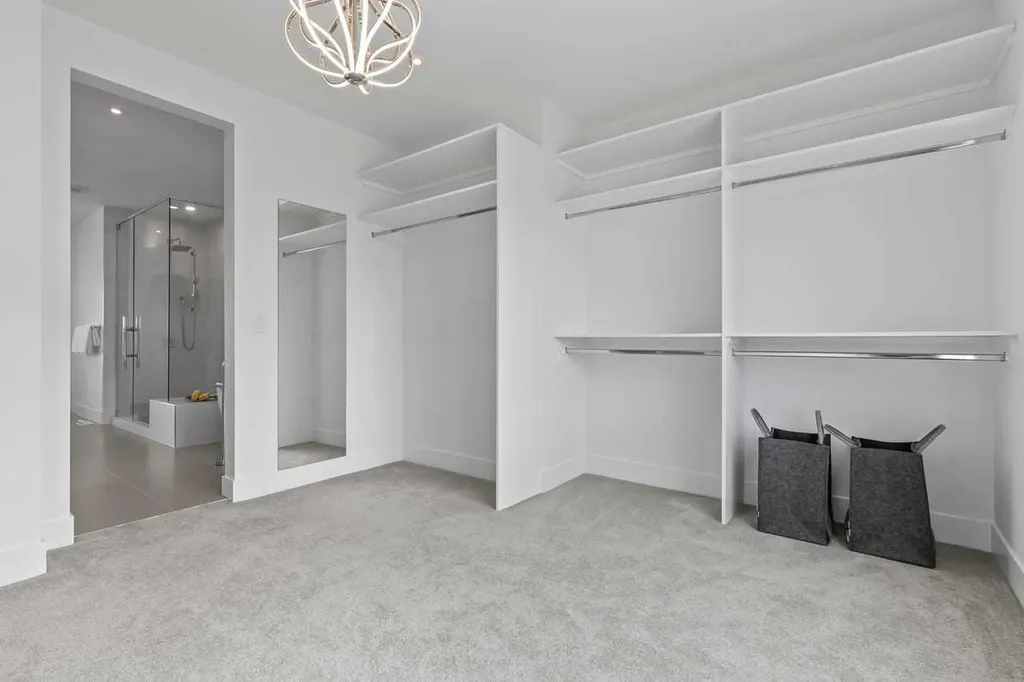 1400 26a Street SW Calgary AB T3C 1K8