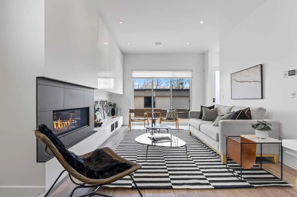 1400 26a Street SW Calgary AB T3C 1K8