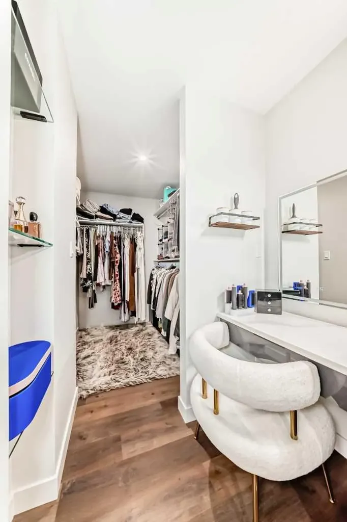 153 Emerald Drive Red Deer AB T4P3G6