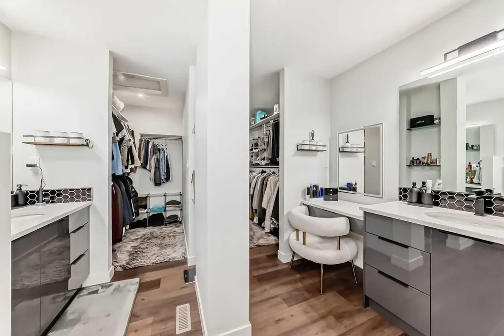 153 Emerald Drive Red Deer AB T4P3G6