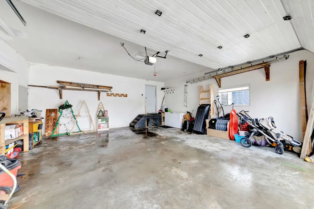 207 3rd Avenue E Neilburg SK S0M 2C0
