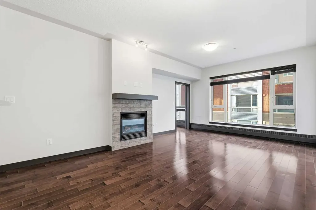 35 Inglewood Park SE Calgary AB T2G1B5