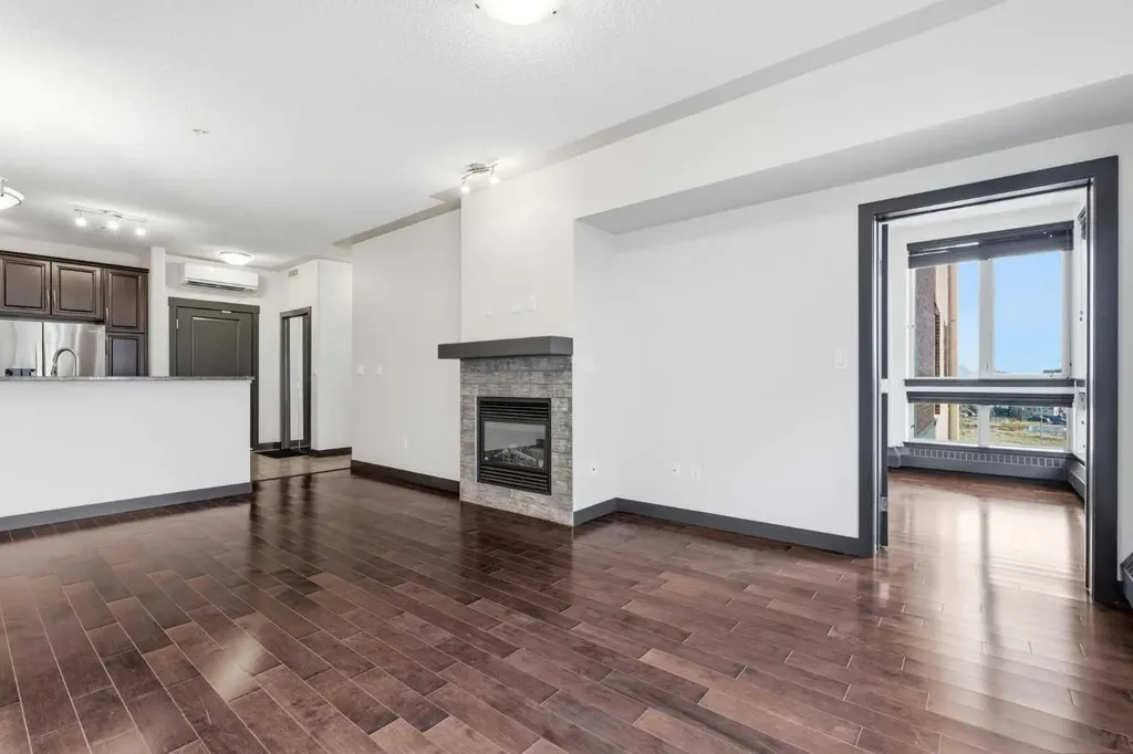 35 Inglewood Park SE Calgary AB T2G1B5