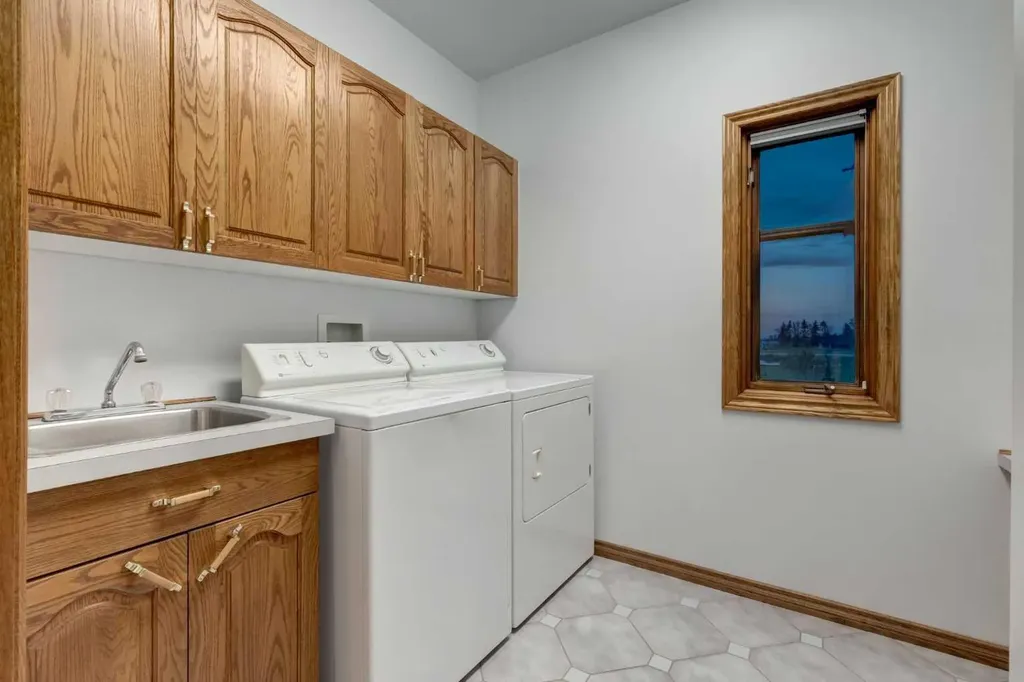 235048 Range Road 281 Rural Rocky View County AB T1X 2C5