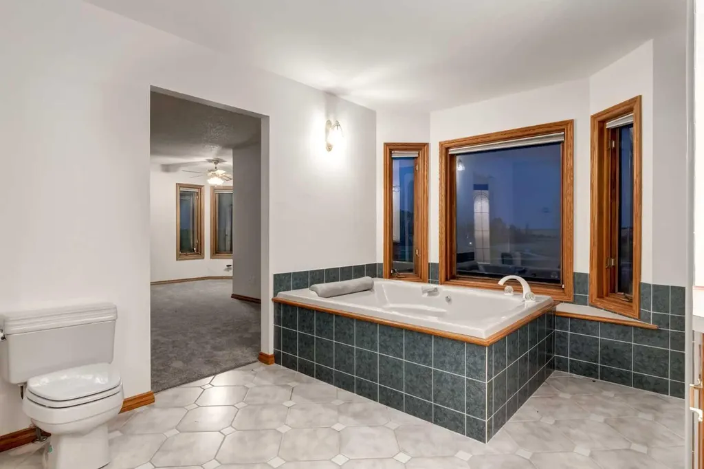 235048 Range Road 281 Rural Rocky View County AB T1X 2C5
