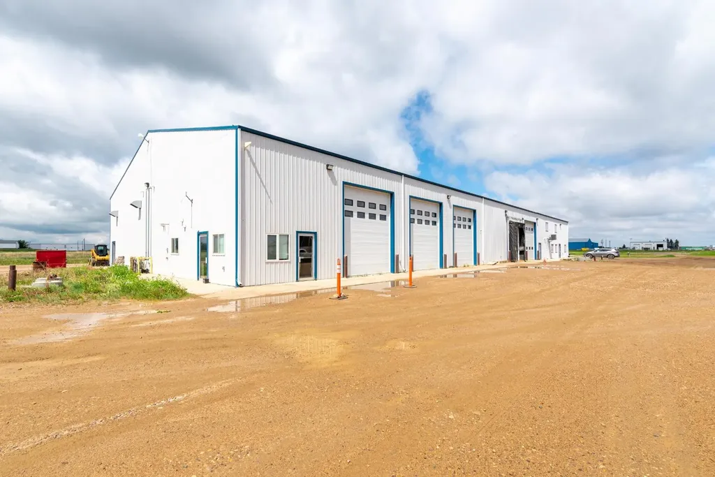 81 Devonia Business Park Rural Vermilion River County Of AB T9C 1C7
