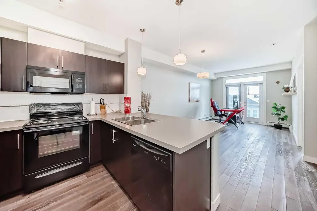 2300 Evanston Square Calgary AB T3P 0G7