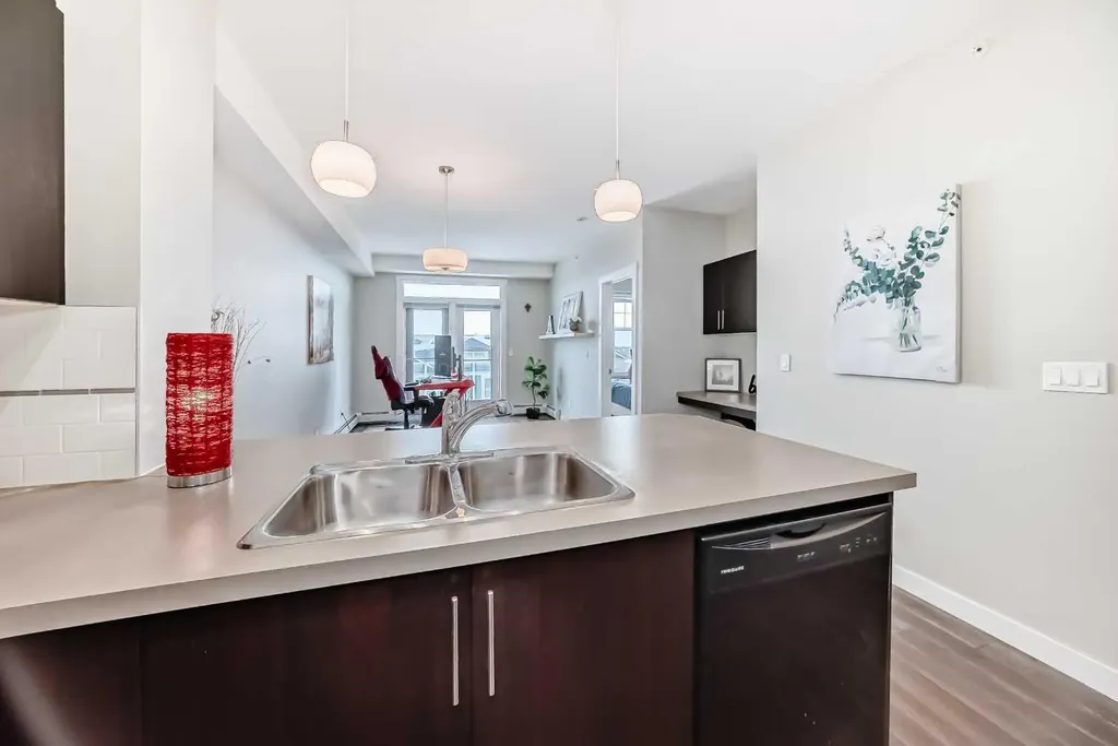2300 Evanston Square Calgary AB T3P 0G7