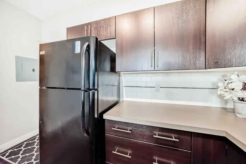 2300 Evanston Square Calgary AB T3P 0G7