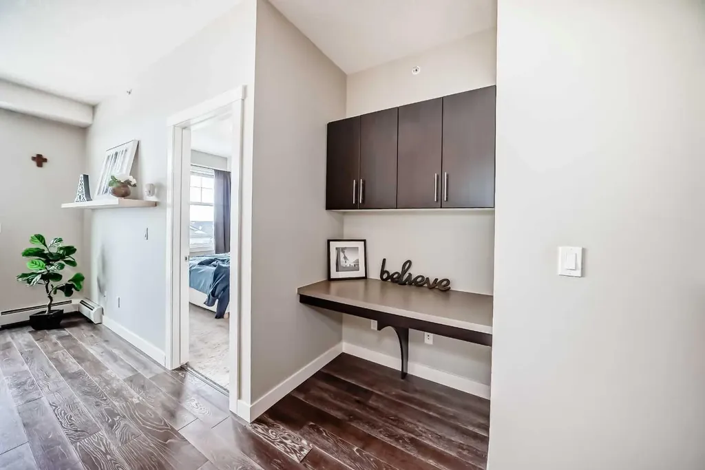 2300 Evanston Square Calgary AB T3P 0G7