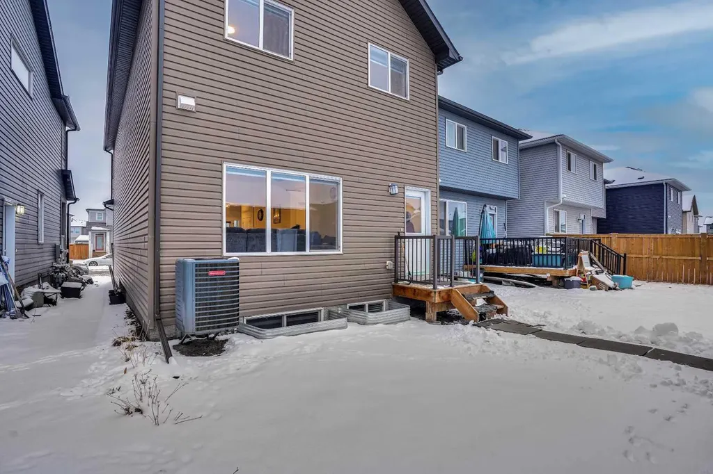 181 Walcrest Boulevard SE Calgary AB T2X4L4