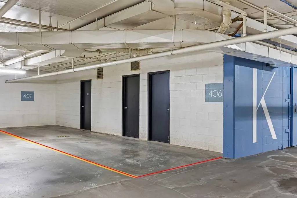 500 Eau Claire Avenue SW Calgary AB T2P 3R8