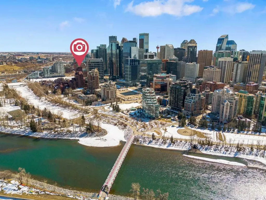 500 Eau Claire Avenue SW Calgary AB T2P 3R8