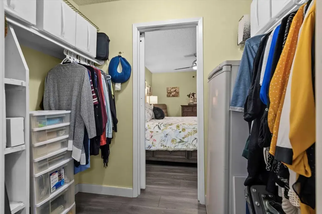723 57 Avenue SW Calgary AB T2V4Z3