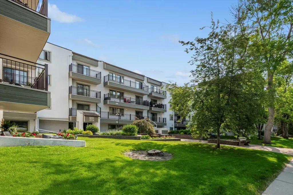 723 57 Avenue SW Calgary AB T2V4Z3