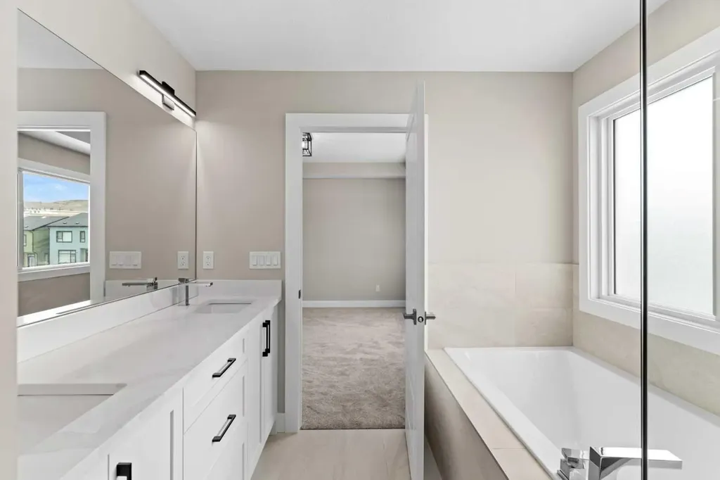 160 Vantage Drive Cochrane AB T4C 3G3