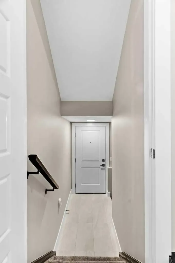 160 Vantage Drive Cochrane AB T4C 3G3