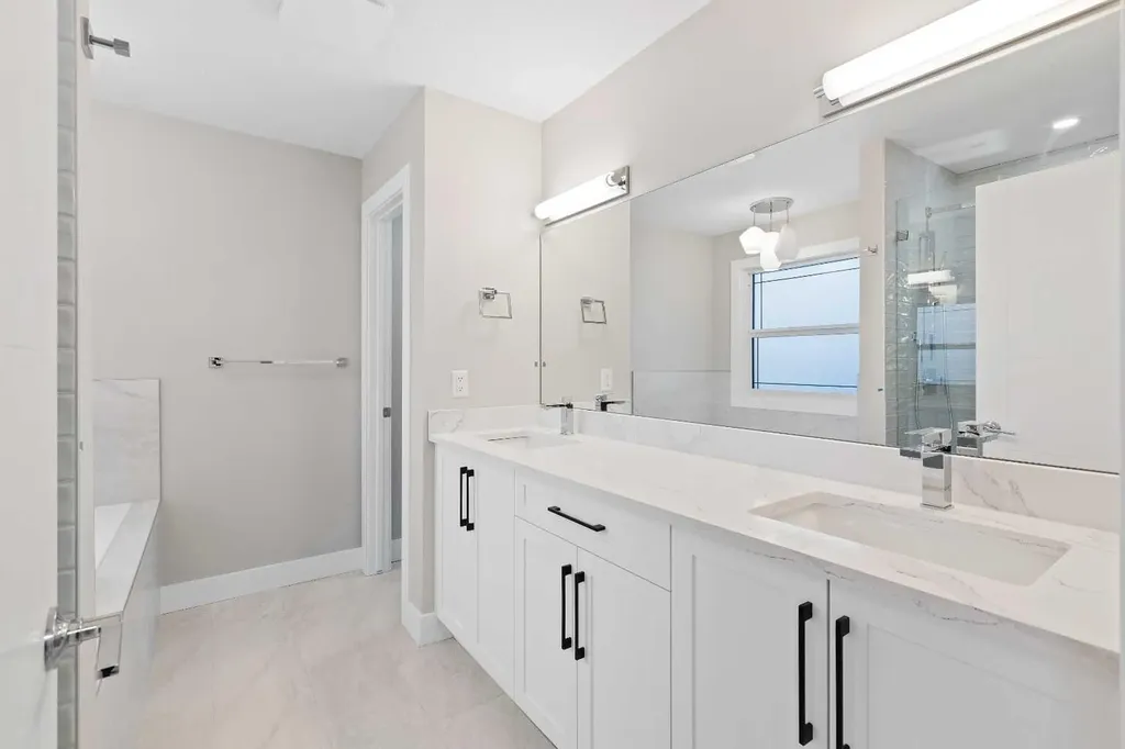 56 Bridges Drive Langdon AB T0J 1X3