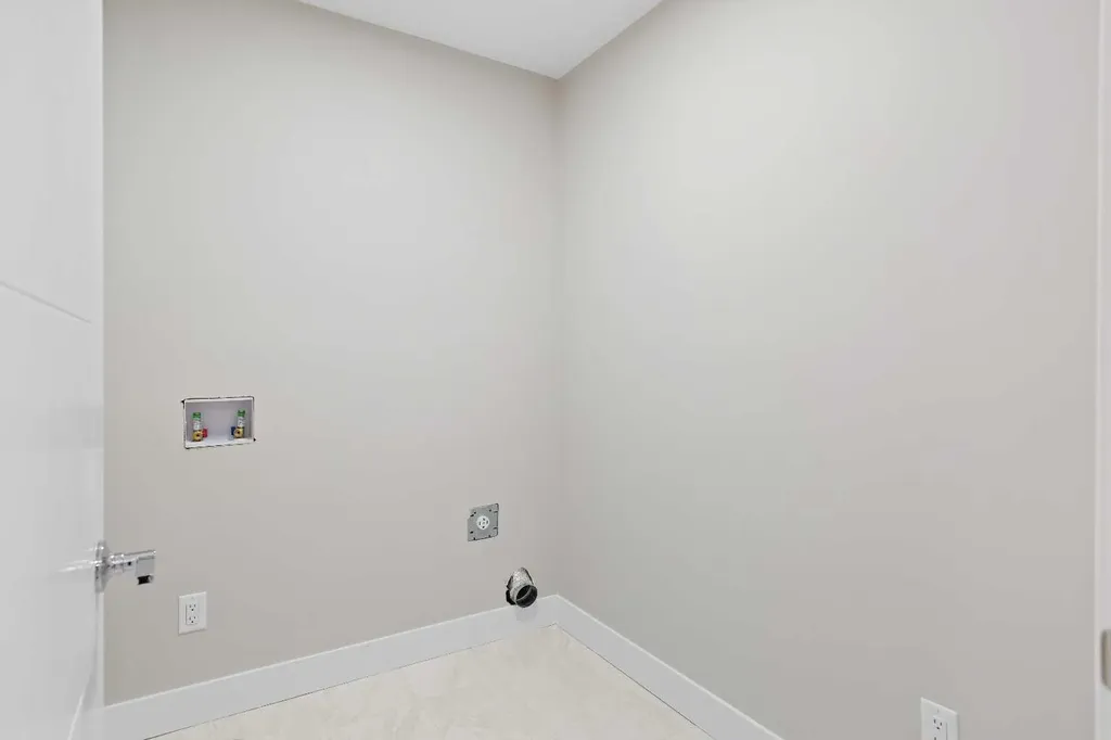 56 Bridges Drive Langdon AB T0J 1X3