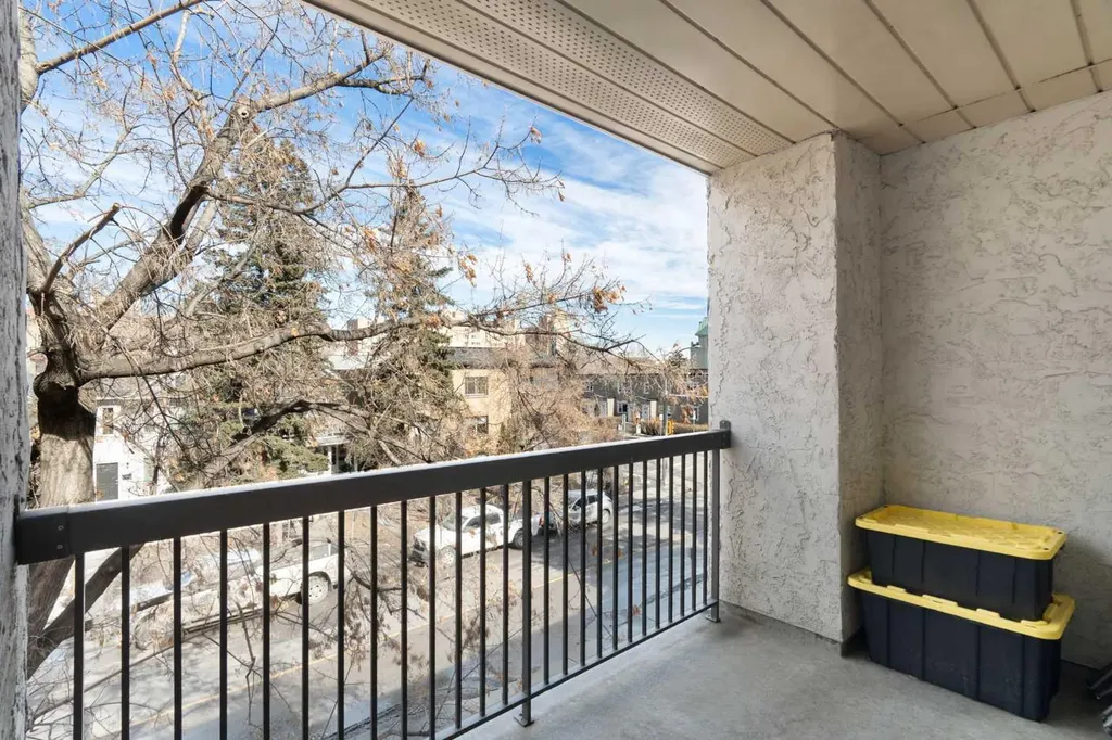 305 25 Avenue SW Calgary AB T2S 0L3