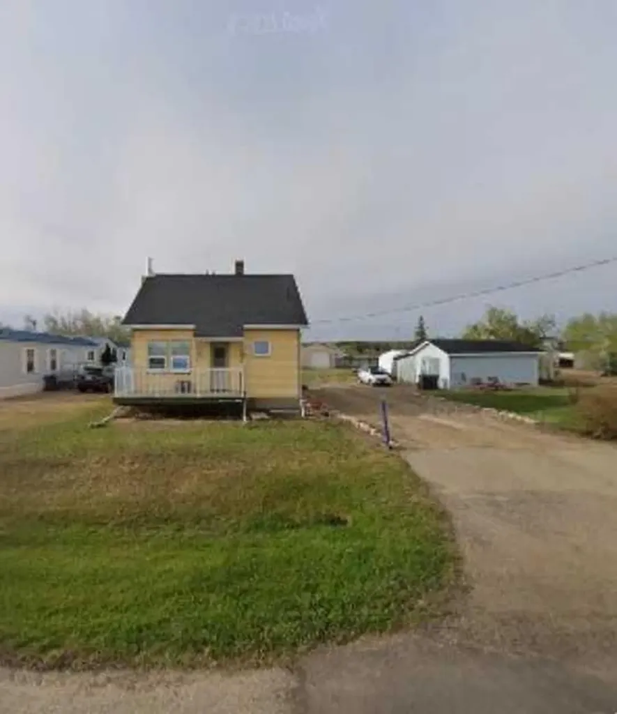 5023 51 Avenue Woking AB T0H 3V0