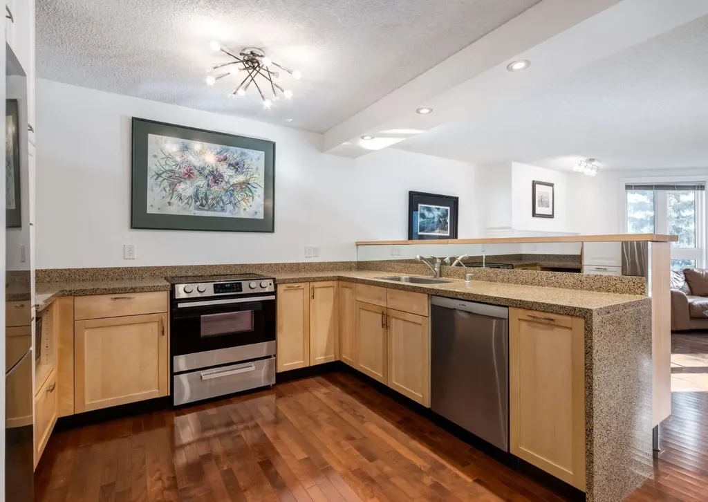 400 Eau Claire Avenue SW Calgary AB T2P 4X2