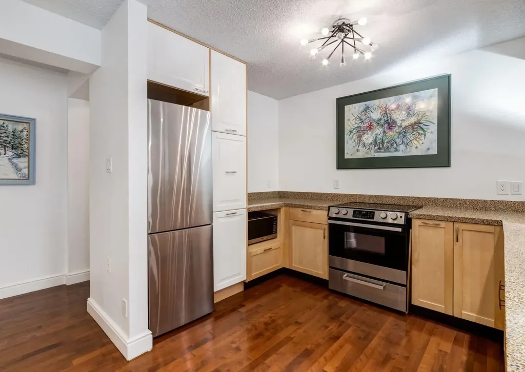 400 Eau Claire Avenue SW Calgary AB T2P 4X2