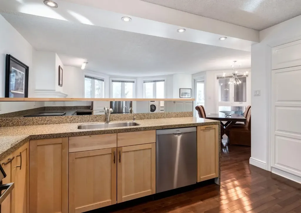 400 Eau Claire Avenue SW Calgary AB T2P 4X2