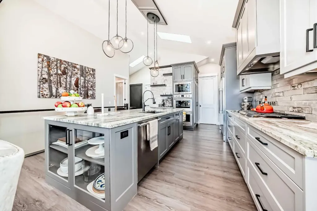64 Walcrest View SE Calgary AB T2X 4G3