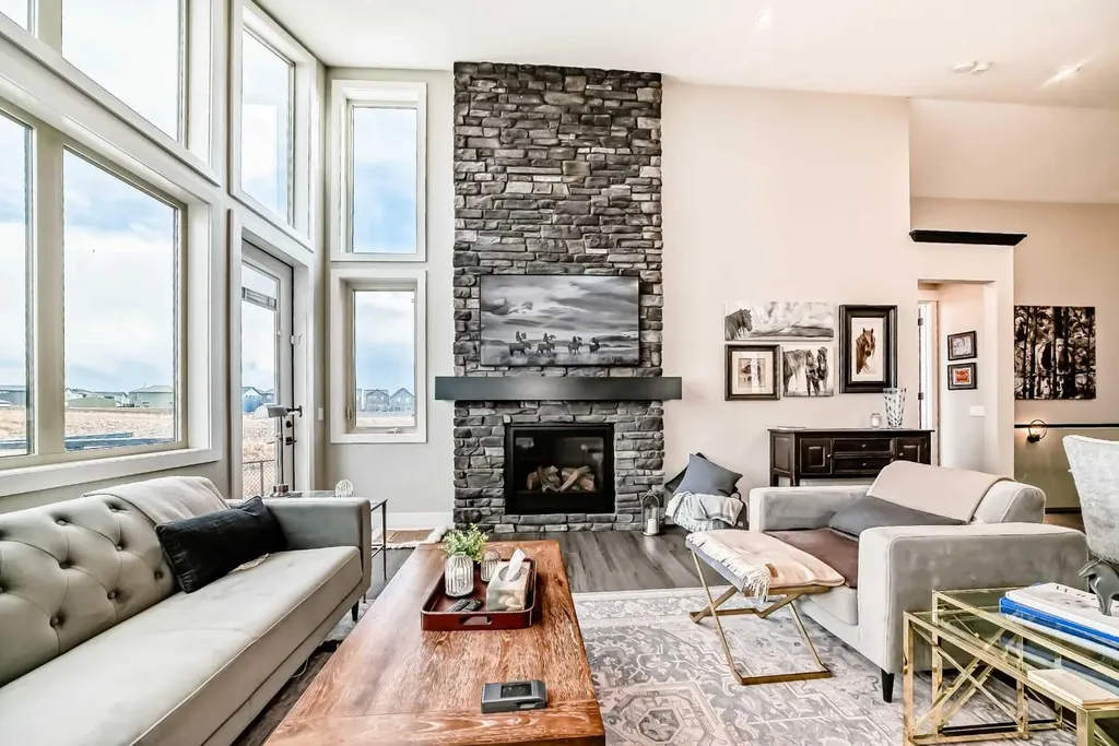 64 Walcrest View SE Calgary AB T2X 4G3