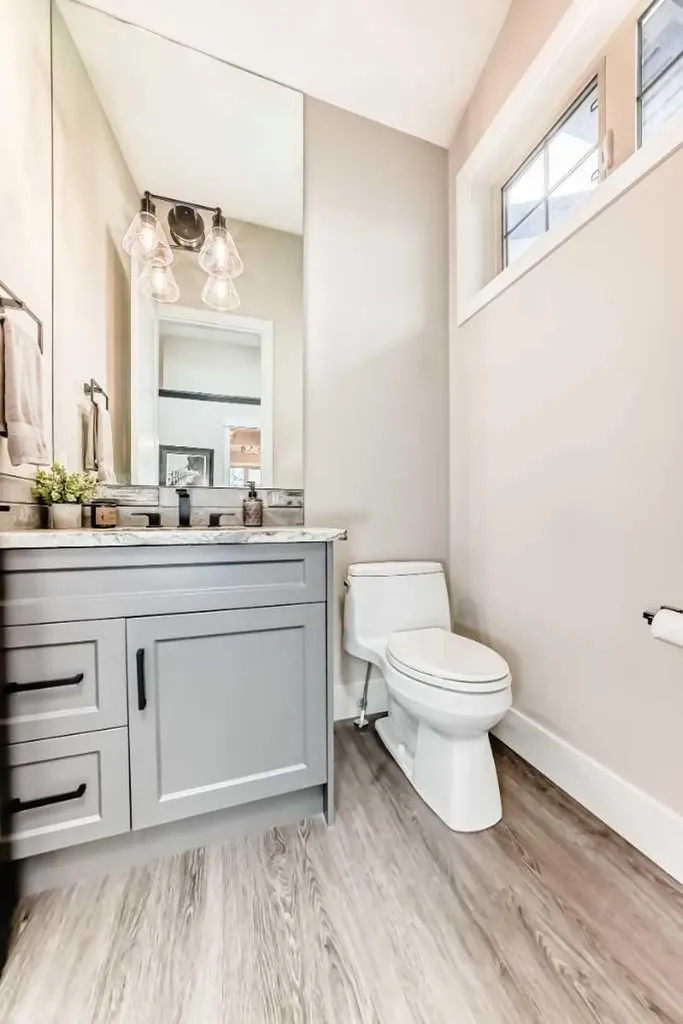 64 Walcrest View SE Calgary AB T2X 4G3
